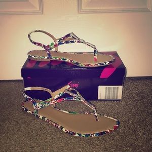 Sandals size 8 floral pattern